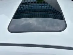 2021 Toyota Corolla 1.2T S-CVT Elite, белый — фото 18