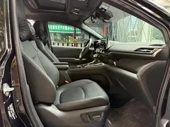 2021 Toyota Sienna 2.5L Hybrid Ultimate, чёрный — фото 10