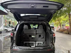 2021 Toyota Sienna 2.5L Hybrid Ultimate, чёрный — фото 18