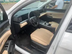 2025 BYD Song Pro 2nd Gen Smart Driving DM-i PHEV 115km Superior, белый — фото 4