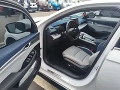 2021 Geely Preface 2.0T Flagship, белый — фото 16
