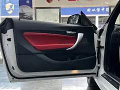2019 BMW 2 Series 225i Convertible Sport Design Package, белый — фото 11