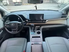 2023 Toyota Granvia 2.5L Hybrid Comfort, чёрный — фото 5