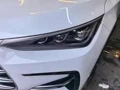 2021 BYD Tang DM-i PHEV 112km Premium, белый — фото 5