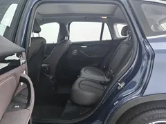 2021 BMW X1 Leading, синий — фото 15