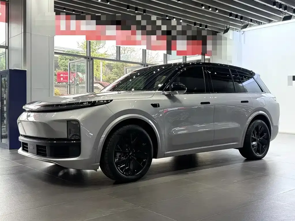 2023 Li Auto L8 Air