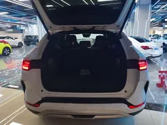 2025 BYD Song PLUS EV 520km Premium, белый — фото 19