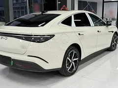2026 BYD Seal 07 PHEV 1.5T 230km Flagship, белый — фото 21