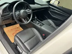 2022 Mazda 3 2.0L AT, белый — фото 4