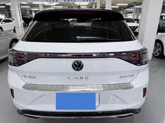 2023 Volkswagen T-Roc 300TSI DSG 2WD, белый — фото 18