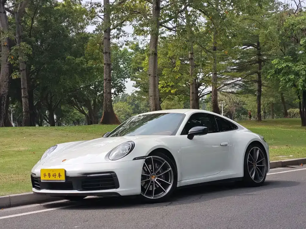 2023 Porsche 911 Carrera 3.0T