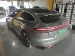 2025 Nio ET5T 75kWh Touring — фото 5