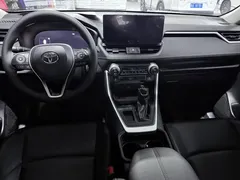 2023 Toyota Wildlander 2.0L CVT 2WD Luxury Plus, белый — фото 12
