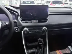 2023 Toyota Wildlander 2.0L CVT 2WD Luxury Plus, белый — фото 14