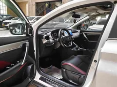 2021 Geely Coolray 1.4T DCT Platinum, белый — фото 5