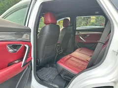 2023 Jetour X70 PLUS 1.6T DCT 7-seat, белый — фото 9