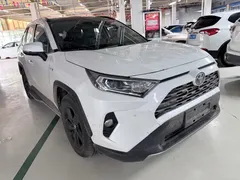 2021 Toyota RAV4 Hybrid 2.5L E-CVT 4WD Flagship, белый — фото 3