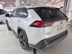 2021 Toyota RAV4 Hybrid 2.5L E-CVT 4WD Flagship, белый — фото 17