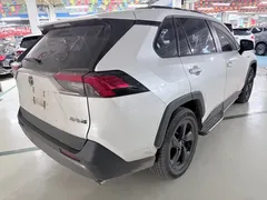 2021 Toyota RAV4 Hybrid 2.5L E-CVT 4WD Flagship, белый — фото 19