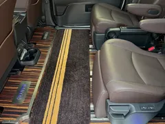 2023 Toyota Granvia 2.5L Hybrid Flagship VIP, белый — фото 8