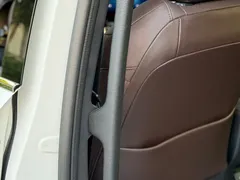 2023 Toyota Granvia 2.5L Hybrid Flagship VIP, белый — фото 12