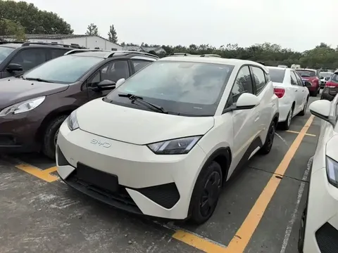 2025 BYD Seagull EV 305km