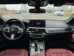 2022 BMW 5 Series 530Li M Sport Package, чёрный — фото 22