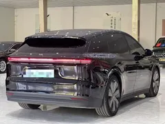 2025 Li Auto i6 4WD Standard, чёрный — фото 6