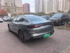 2024 BYD Qin L PHEV 120km Leading — фото 7