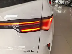 2023 Geely Jiaji L 1.5TD DCT Luxury, белый — фото 8