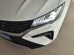 2023 Geely Jiaji L 1.5TD DCT Luxury, белый — фото 24