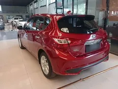 2021 Nissan Tiida 1.6L CVT — фото 5