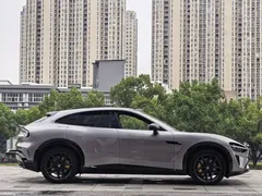2025 Xiaomi YU7 4WD Max — фото 4