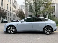 2022 Nio ET5 75kWh, синий — фото 10