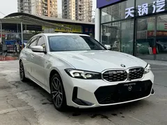 2023 BMW 3 Series 325Li M Sport Package, белый — фото 3