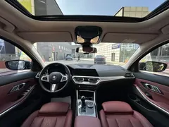 2022 BMW 3 Series 325i M Sport Dark, чёрный — фото 5