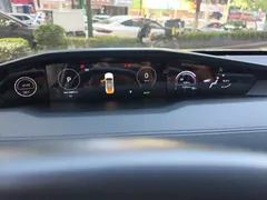 2023 Changan UNI-V iDD 1.5T 113km PHEV — фото 4