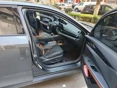 2023 Changan UNI-V iDD 1.5T 113km PHEV — фото 18