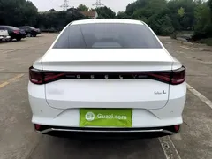 2022 Geely Emgrand L 1.4T CVT Ultimate, белый — фото 6