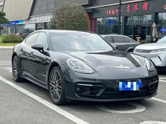 2023 Porsche Panamera 2.9T Platinum Edition — фото 3