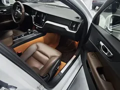 2023 Volvo S60 B4 Luxury, белый — фото 7