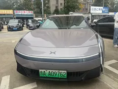 2025 Xpeng P7 702 Long Range Ultra — фото 2