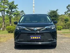 2023 Toyota Sienna 2.5L Hybrid Comfort, чёрный — фото 2