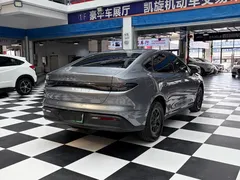 2026 BYD Seal 05 PHEV 128km Luxury — фото 4