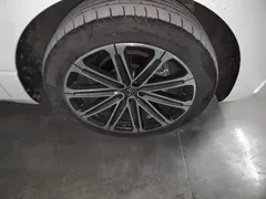 2021 Changan UNI-K 2.0T Premium, белый — фото 8