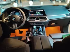2021 BMW X5 xDrive40i M Sport Package, белый — фото 10