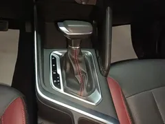2021 Geely Vision X3 1.5L CVT Premium — фото 14