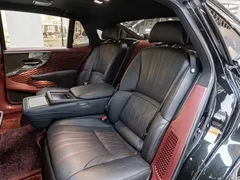2021 Lexus LS 500h Executive, чёрный — фото 12