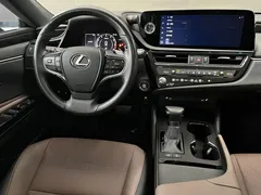 2022 Lexus ES 260 Excellence, чёрный — фото 11