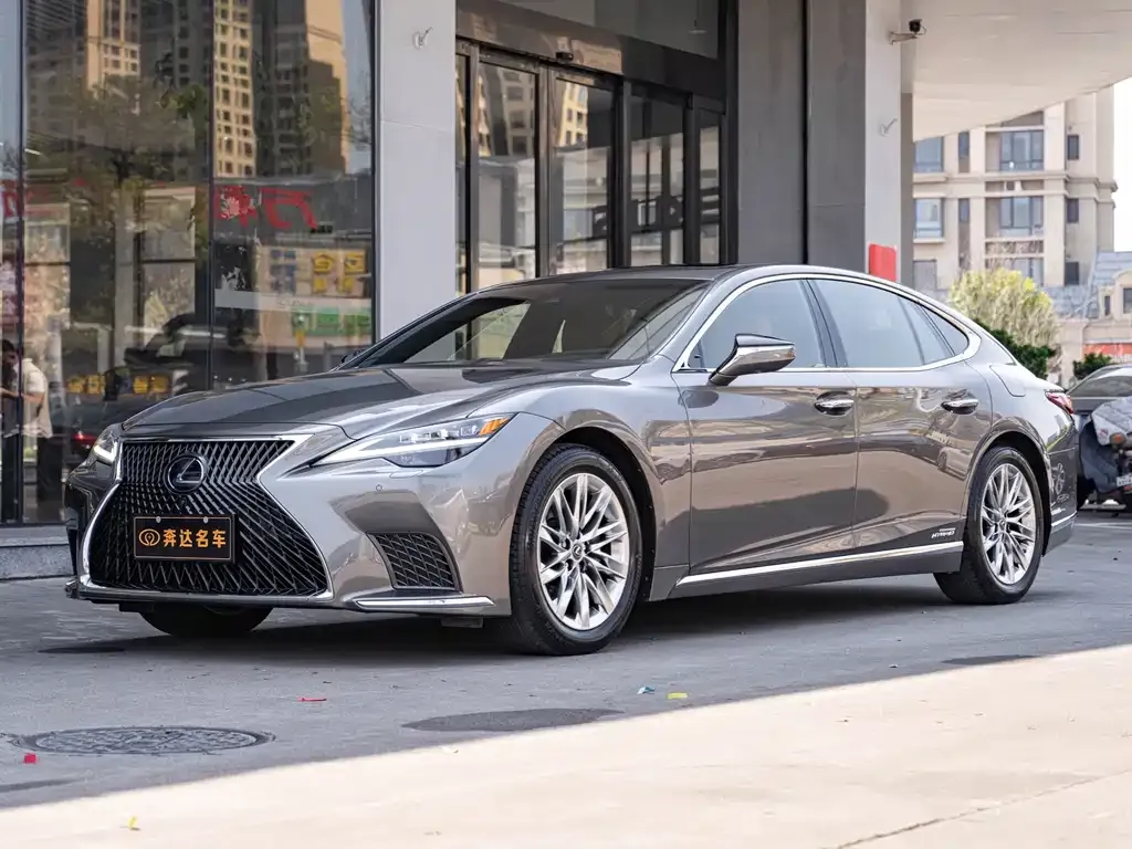 2021 Lexus LS 500h Luxury